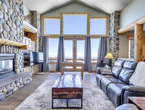Slopes Loft - image 10