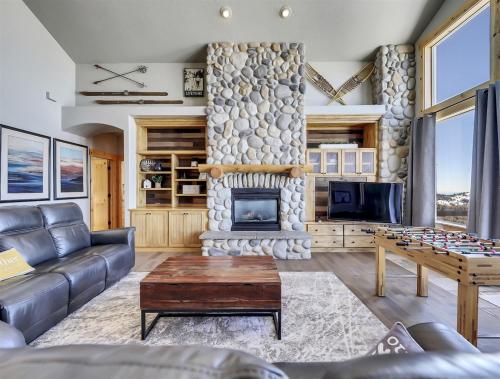 Slopes Loft - image 12