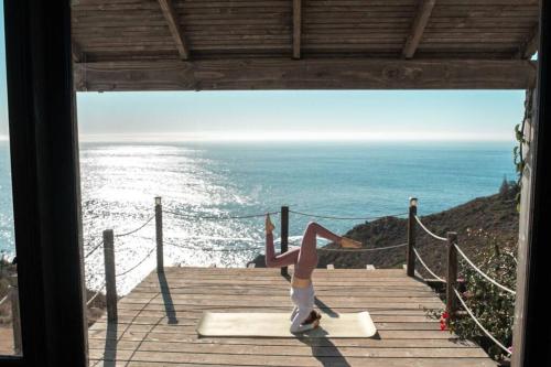 •Casa Sagrada• Beachfront mountain view