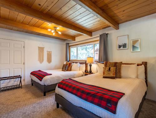 Grand Pine Cabins in Wrightwood (CA)