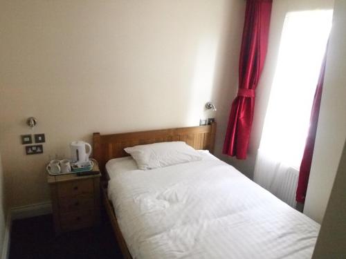 Earls Court Garden Hotel – London