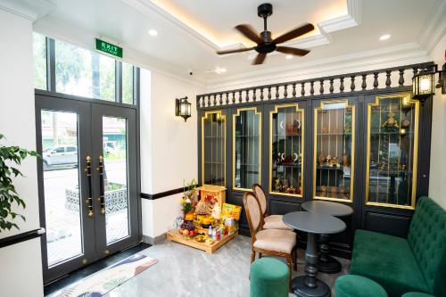 khách sạn trùng dương
