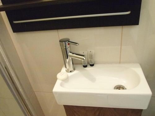 Earls Court Garden Hotel – London