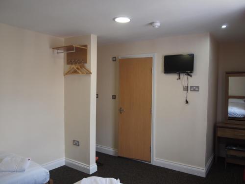 Earls Court Garden Hotel – London
