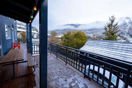 ทัศนียภาพ, วายเอชเอ ทรีดโบ (YHA Thredbo) in เธรดโบวิลเลจ