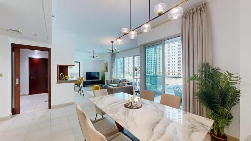Best 2 bedroom Marina apartment, Dubaj (fotografie 4)