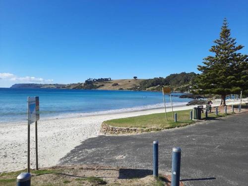 Yellow Boat Harbour Beach Apartment