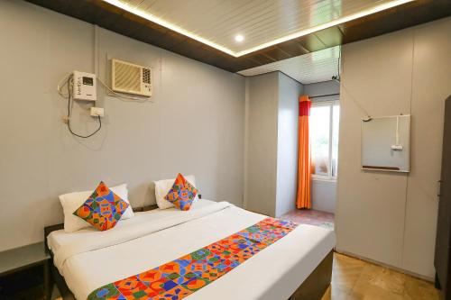 FabHotel Raka Inn