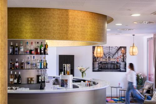 Bho Hotel - image 3