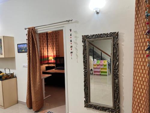 Cozy Neat Quiet Home-Stay near BLR Airport