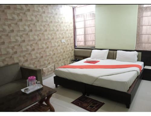 Hotel Vallabh Vilas, Narmadapuram, Madhya Pradesh