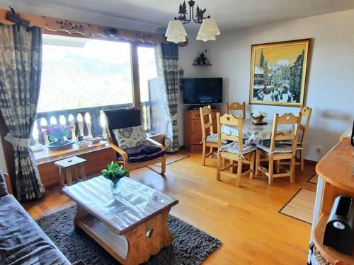 Appartement Crest-Voland, 2 pièces, 6 personnes - FR-1-733-137 Crest-Voland