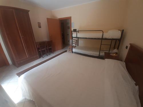 RESIDENZA RURALE L´ANTICO CASTAGNETO in Sicignano degli Alburni