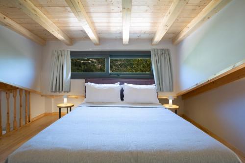 Zisis Suites - image 4
