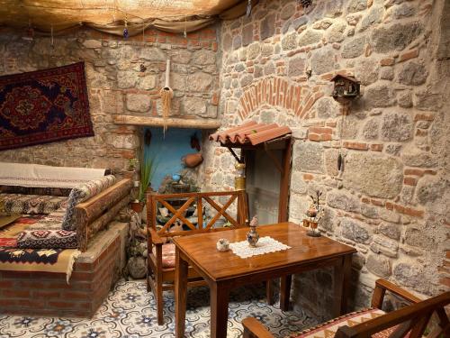 Pergamon pension