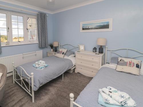 Island View Cottage - image 7