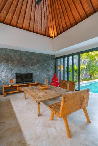 Two-Bedroom Villa image 6