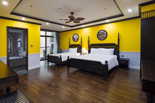 room detail thumbnail 0