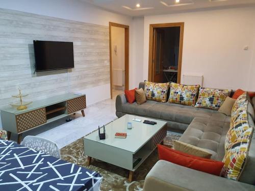 LUX and Splendid 2 bedrooms in Jardin Carthage Tunis in Jardins De Carthage