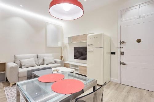 Nice apartment in Calle Hortaleza 96, Madrid (foto 8)