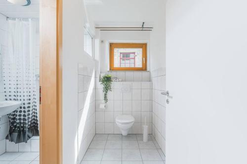 浴室, G01 schöne Souterrainwohnung - Self Check-In ideal für Teams und Monteure (G01 schone Souterrainwohnung - Self Check-In ideal fur Teams und Monteure) in 蓋伊費爾登