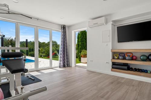 Villa Golden Garden with 50sqm private pool - image 6