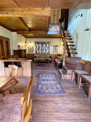 Three-Bedroom Villa image 7