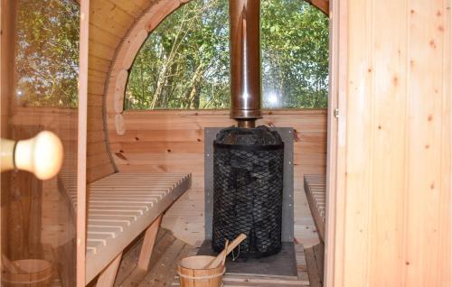 Tegevused, Awesome Home In Wejdyki With Sauna in Ryn
