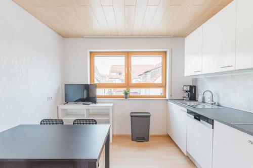 廚房, G03 große 8er Maisonette Wohnung - ideal für Teams und Monteure - Self Check-In (G03 große 8er Maisonette Wohnung - ideal fur Teams und Monteure - Self Check-In) in 蓋伊費爾登