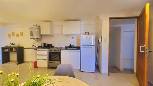 Κουζίνα, DEPARTAMENTO TAG in Σαντάγιο Ντελ Εστέρο