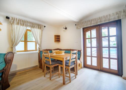 PENZION ZA VODOU in เซเซมิช