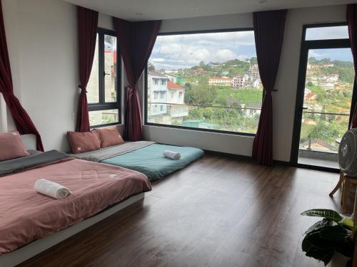 Hoshi DaLat House