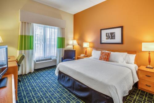 Fairfield Inn and Suites Jacksonville Beach