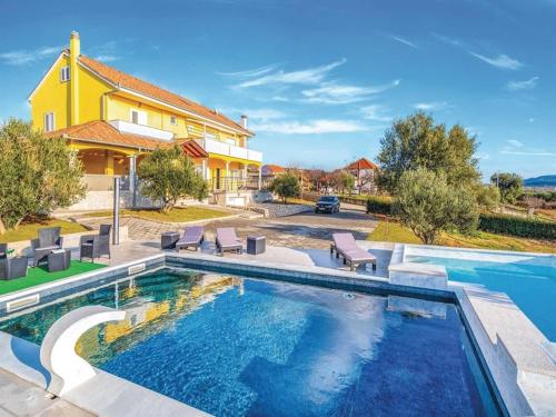 Magnificent Villa Mande with pool, Vrana lake - Accommodation - Pakoštane