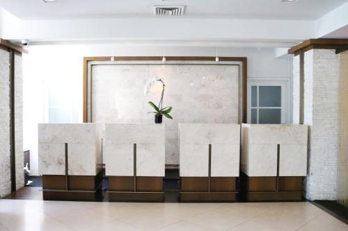 Radisson Hotel New Rochelle - image 9