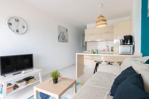 Blue Vista Apartment 4