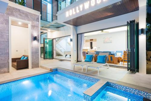 Hollywood Pool villa Pattaya