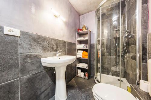 Art Gallery Apartment, Janov (fotografie 6)