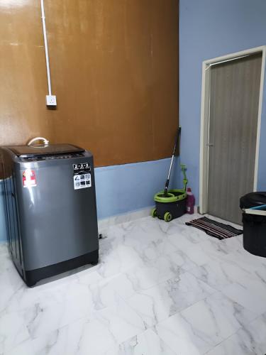 Homestay Kenangan Kemaman in Pantai Teluk Mak Nik