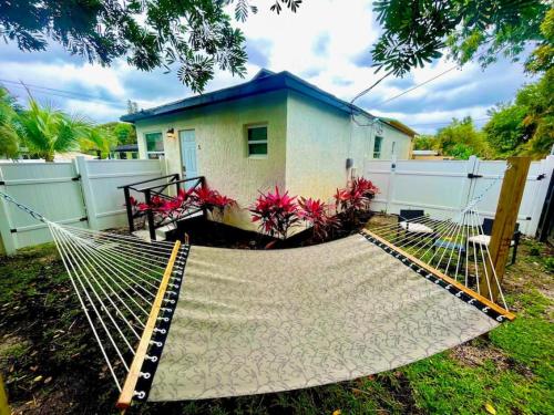 Moody Stoody-O in Las Olas Beach and Holiday Park in Fort Lauderdale, USA