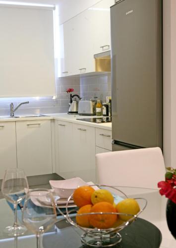 Corina Suites & Apartments - image 7