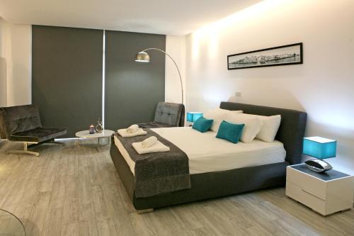 Corina Suites & Apartments - image 3