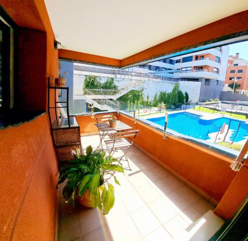 COSTA NORTE Apartamento con Terraza Garaje y Piscina