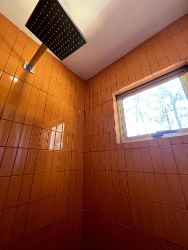 Shower, Nina´s - Juan Santamaria in San Luis