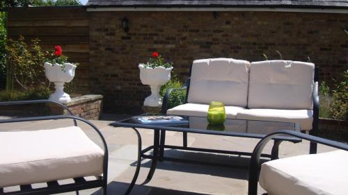 Pinfield Boutique Hotel - image 2