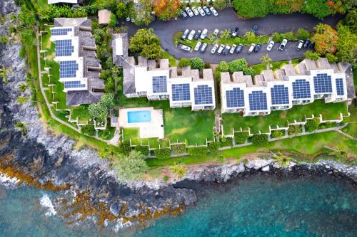 K B M Resorts- NAP-C18 Gorgeous 2Bd, ocean views, remodeled, ocean-front, beach access