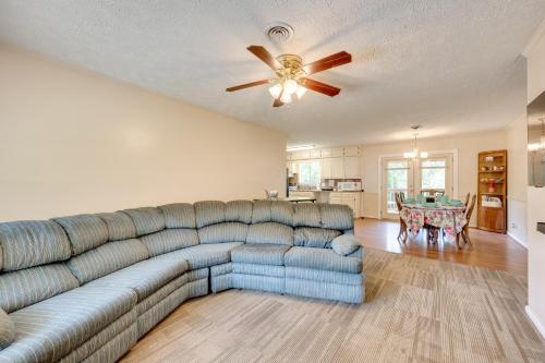 Quiet Columbus Home with Private Deck and Grill! in Columbus, USA