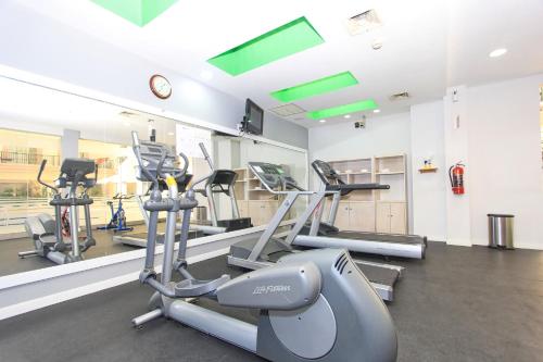 489333885 Holiday Inn Leon by IHG