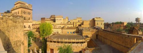 Narayan Niwas Castle Fort Mahensar