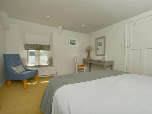 Prydes Cottage St. Mawes - image 7